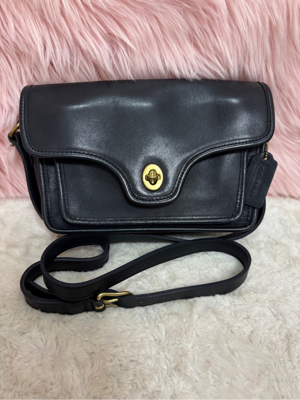 Vintage Coach Black Leather Turnlock Crossbody Bag with Gold Hardware